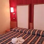 Promenade Universale Hotel