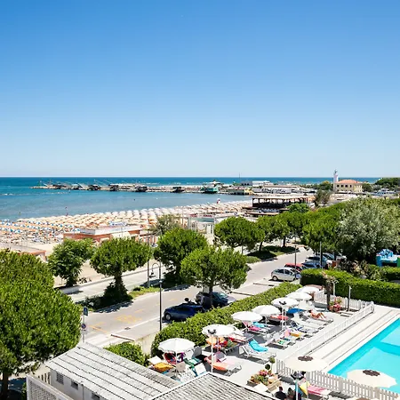Hotell Promenade Universale Cesenatico