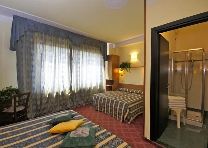 Promenade Universale Hotell 3*