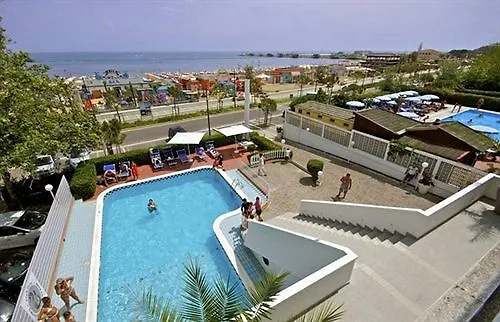 Promenade Universale 3* Cesenatico