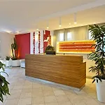 Hotel Promenade Universale 3*