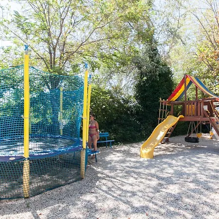 Promenade Universale Hotel 3*