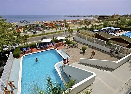 Promenade Universale 3* Cesenatico