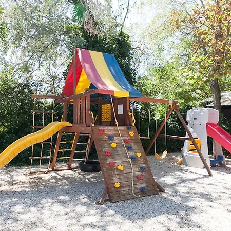 Hotel Promenade Universale 3*