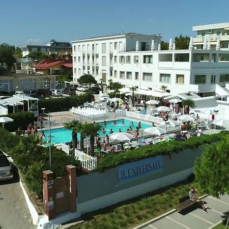 Promenade Universale Чезенатико