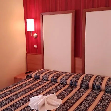 Promenade Universale Hotel