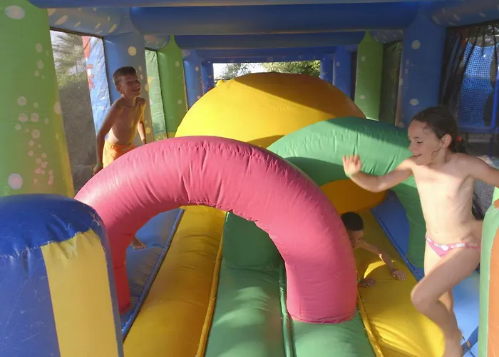 Promenade Universale Ξενοδοχείο 3*