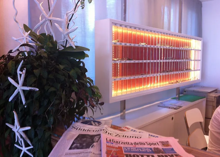 Promenade Universale 3* チェゼナーティコ