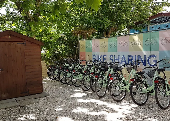 Promenade Universale Hotel 3*